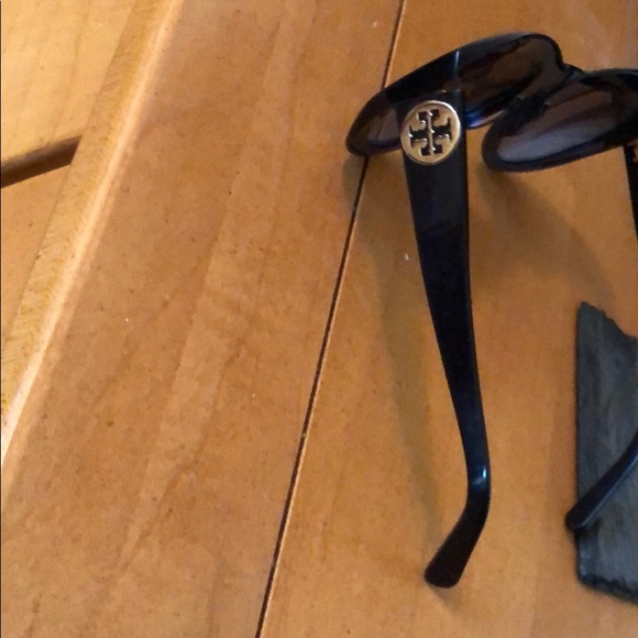 Authentic Tory Burch sunglasses